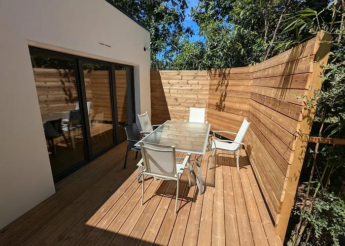 New 3 Bedroom With Villa Labenne